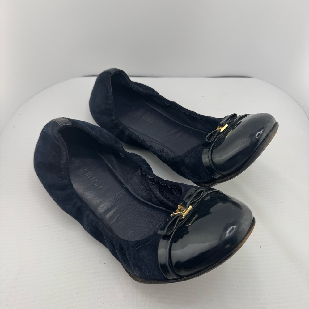Louis Vuitton Elegant Black Women's Shoes